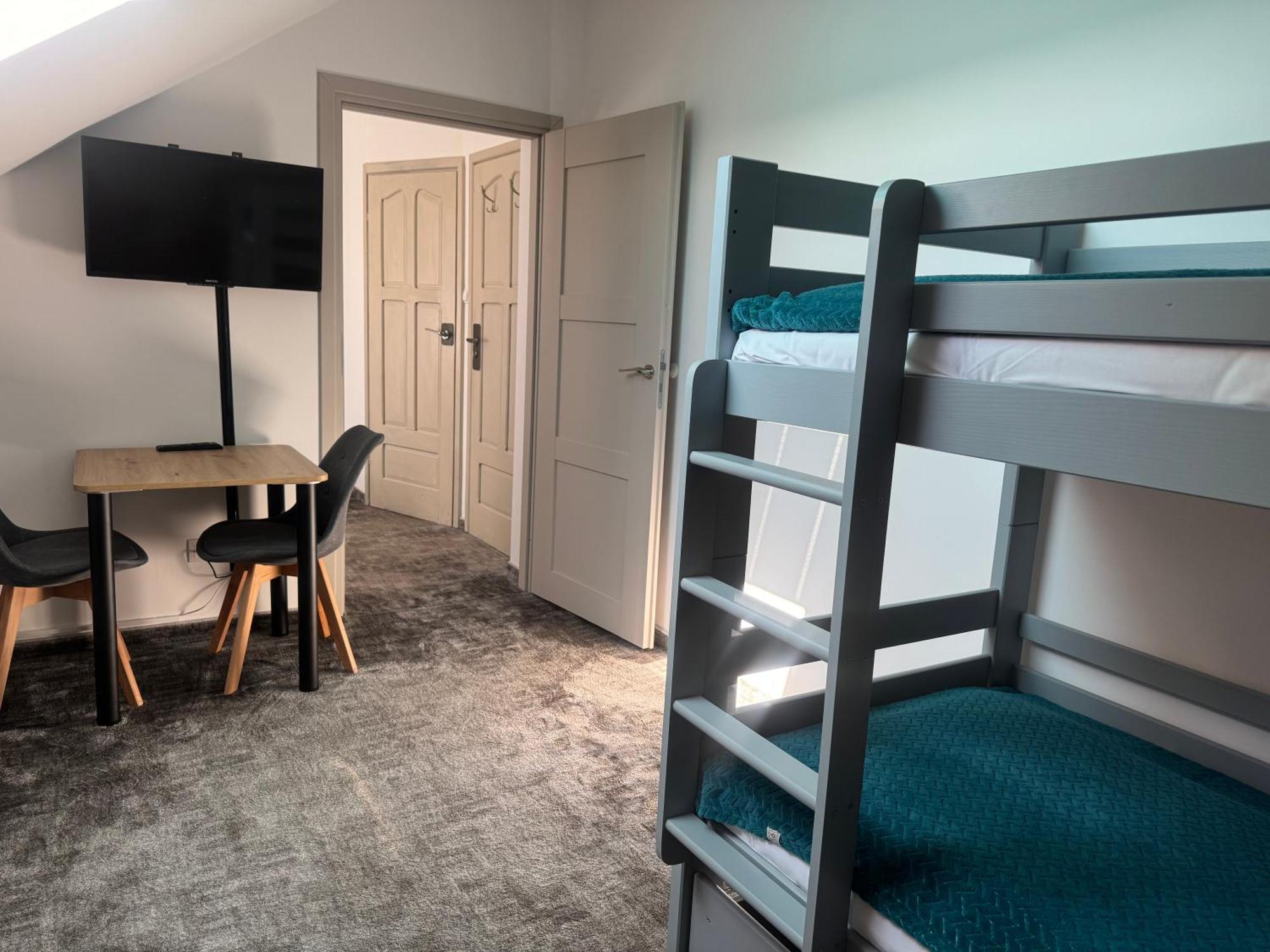 Mikolajek Hotell Jarosławiec Exteriör bild